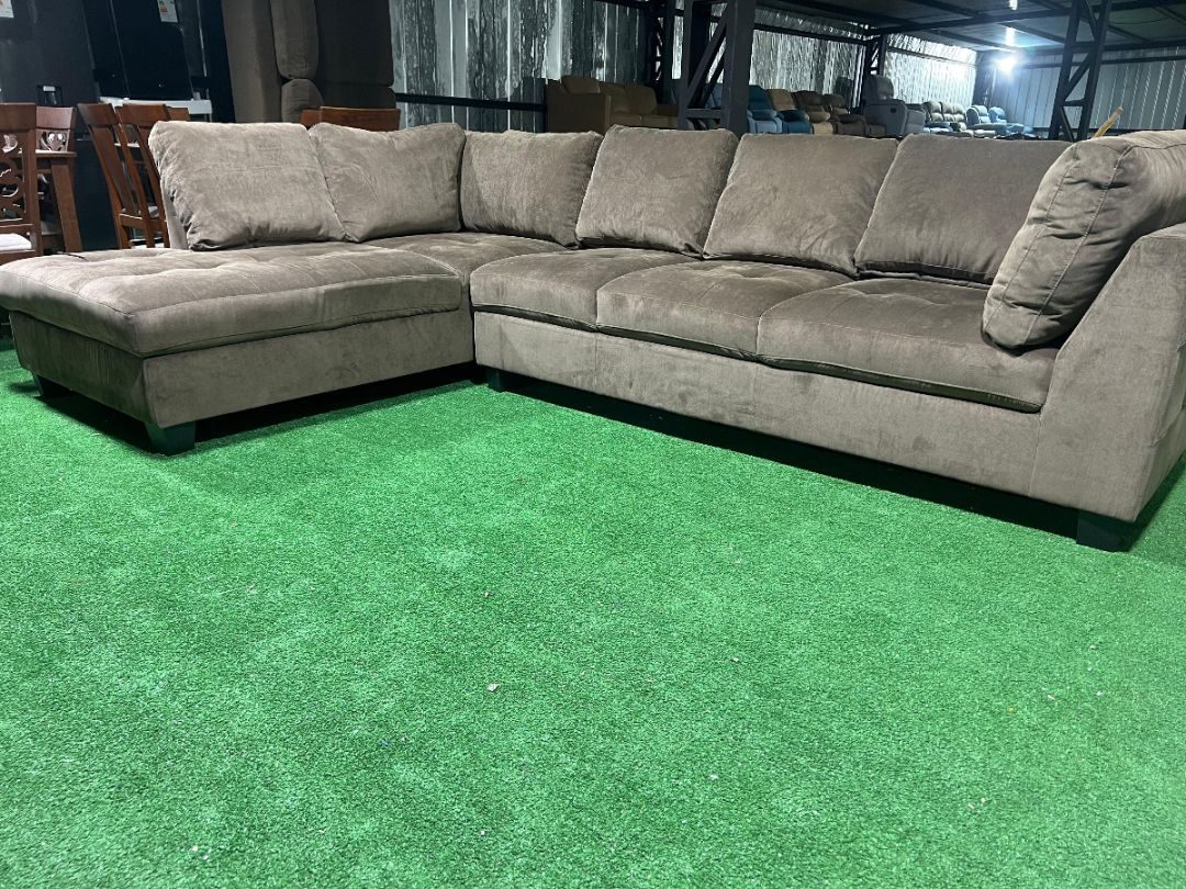 Sofá Seccional Pirlo Tela Café Chaise Izquierdo outlet — foto 4